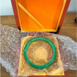 Genuine Jade Burmese Bangle
